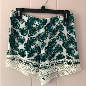 Super adorable shorts